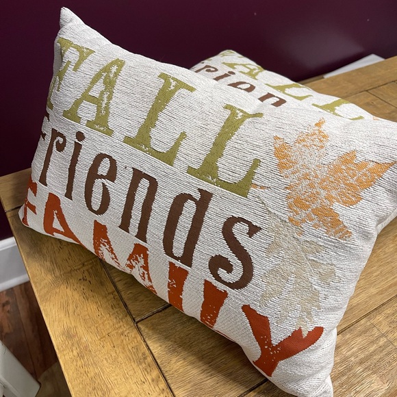 Fall decorative pillows, set of 2 - Picture 2 of 3